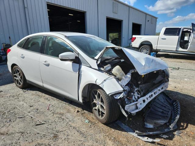 صورة رقم 4 من المزاد - 2017 FORD FOCUS SEL مع VIN 1FADP3H26HL248323