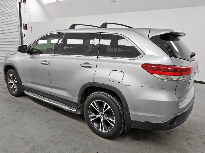 Photo 2 from auction – 2019 TOYOTA HIGHLANDER with VIN 5TDZZRFH1KS345486