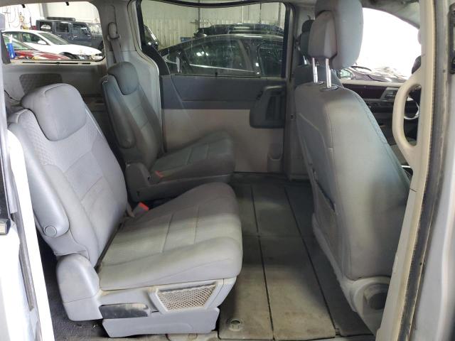 Photo 11 from auction – 2010 CHRYSLER TOWN & COU with VIN 2A4RR5D18AR494039
