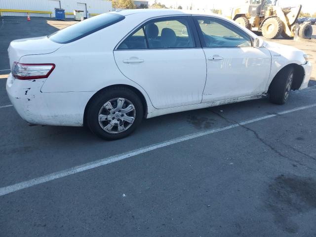 Photo 3 from auction – 2011 TOYOTA CAMRY HYBR with VIN 4T1BB3EK4BU134340