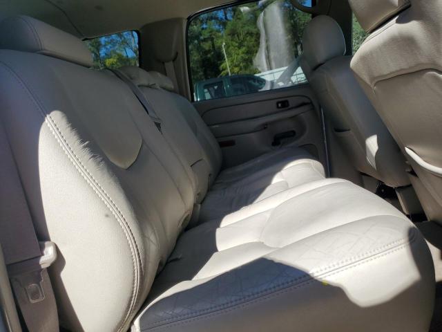 Photo 11 from auction – 2004 CHEVROLET SUBURBAN K with VIN 1GNFK16Z44J166495