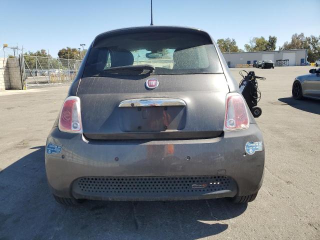 صورة رقم 6 من المزاد - 2019 FIAT 500 ELECTR مع VIN 3C3CFFGE8KT680210