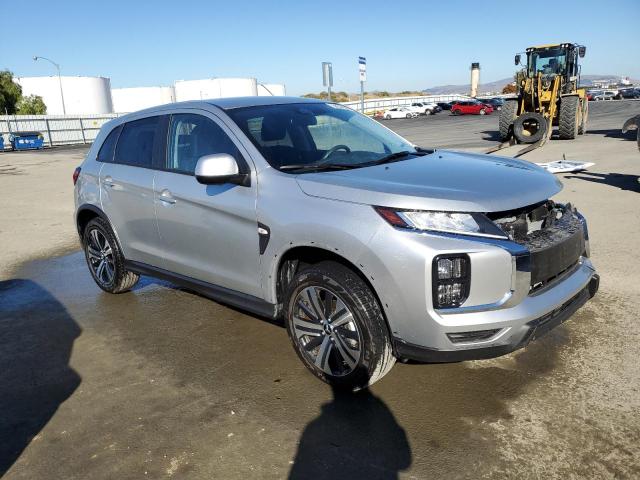 Photo 4 from auction – 2025 MITSUBISHI OUTLANDER with VIN JA4ARUAU0SU002467