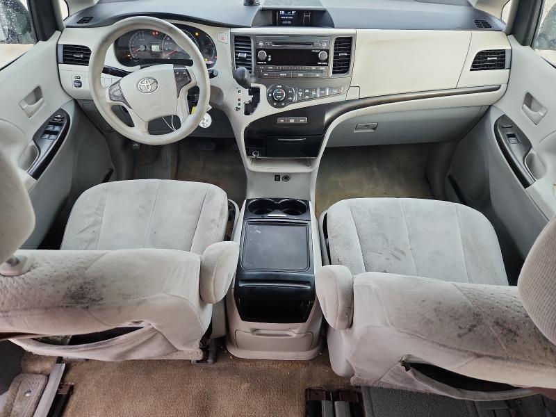 Photo 8 from auction – 2013 TOYOTA SIENNA LE with VIN 5TDKK3DC7DS352245
