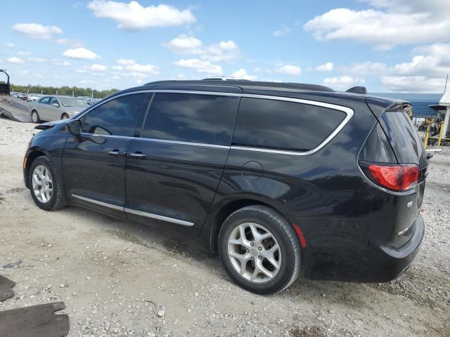 Photo 2 from auction – 2017 CHRYSLER PACIFICA TOURING L with VIN 2C4RC1BG7HR831656
