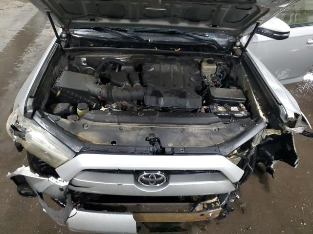 Photo 12 from auction – 2014 TOYOTA 4RUNNER SR with VIN JTEBU5JR2E5163049