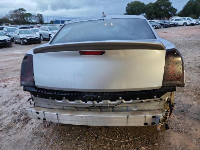 Photo 6 from auction – 2018 CHRYSLER 300 S with VIN 2C3CCABGXJH240534