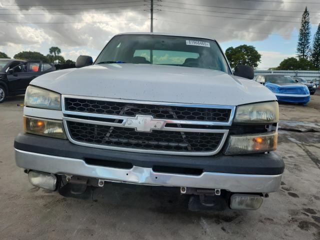 Photo 5 from auction – 2006 CHEVROLET SILVERADO with VIN 1GCEC19X56Z135336