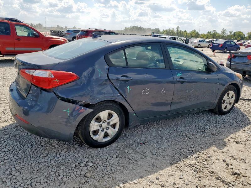 Photo 3 from auction – 2016 KIA FORTE LX with VIN KNAFK4A61G5484401