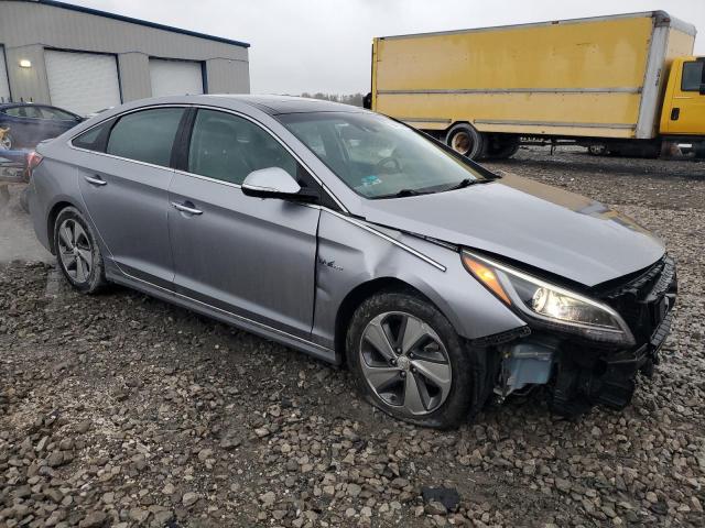 Photo 4 from auction – 2016 HYUNDAI SONATA HYB with VIN KMHE34L10GA009015