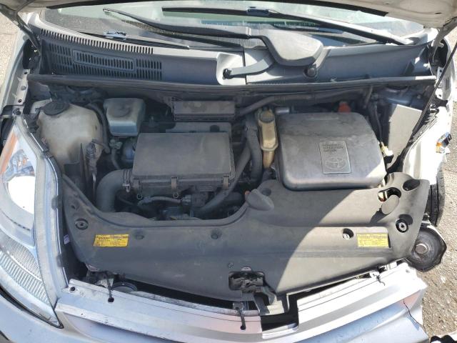 Photo 11 from auction – 2005 TOYOTA PRIUS with VIN JTDKB20U853068540