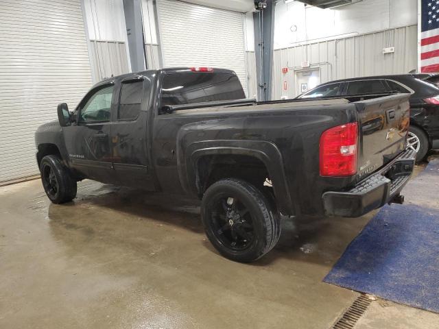 Фото 2 с аукциона – 2010 CHEVROLET SILVERADO с VIN 1GCSKSE3XAZ259089