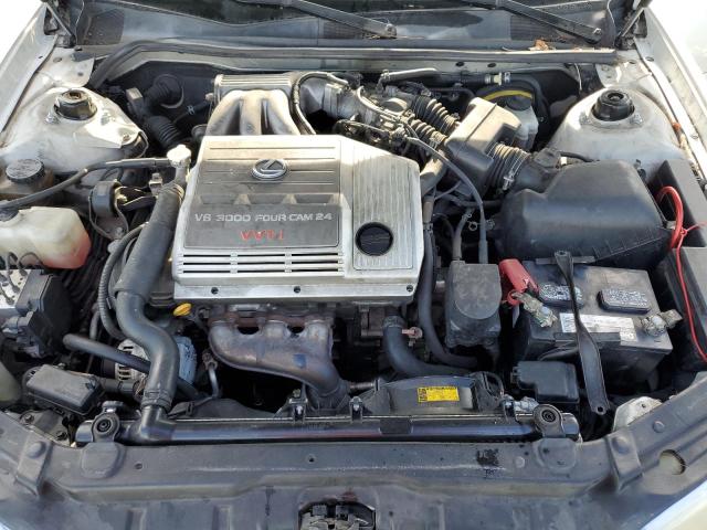 Photo 11 from auction – 2000 LEXUS ES 300 with VIN JT8BF28G4Y0267737