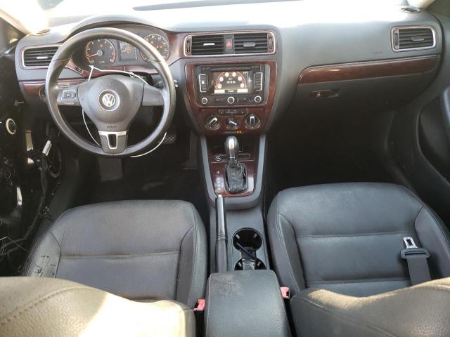 Photo 8 from auction – 2011 VOLKSWAGEN JETTA SEL with VIN 3VWLX7AJ5BM309422