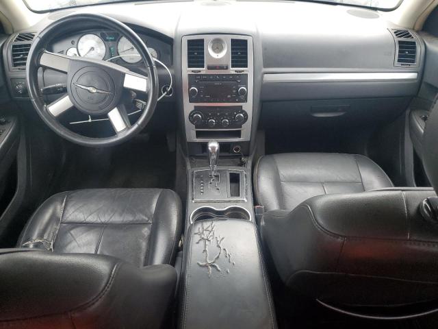 Photo 8 from auction – 2010 CHRYSLER 300 TOURIN with VIN 2C3CA5CV5AH293944