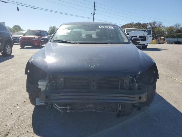 Photo 5 from auction – 2013 VOLKSWAGEN PASSAT S with VIN 1VWAH7A35DC014637