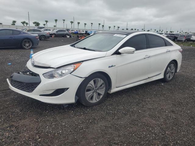 HYUNDAI SONATA HYB 2015 with VIN KMHEC4A4XFA119386 - Photo from auction