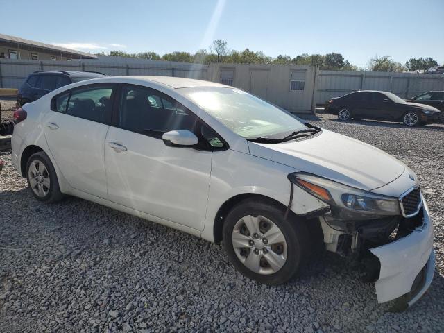 Photo 4 from auction – 2017 KIA FORTE LX with VIN 3KPFK4A78HE128755