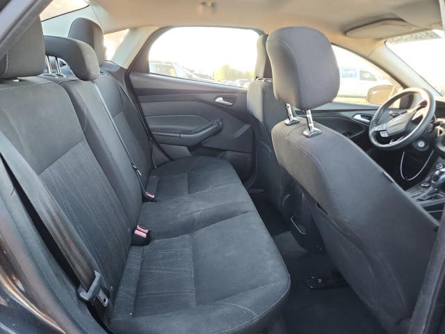 Photo 10 from auction – 2015 FORD FOCUS SE with VIN 1FADP3F26FL214799
