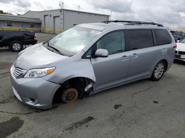 TOYOTA SIENNA XLE 2013 with VIN 5TDDK3DC5DS066564 - Photo from auction