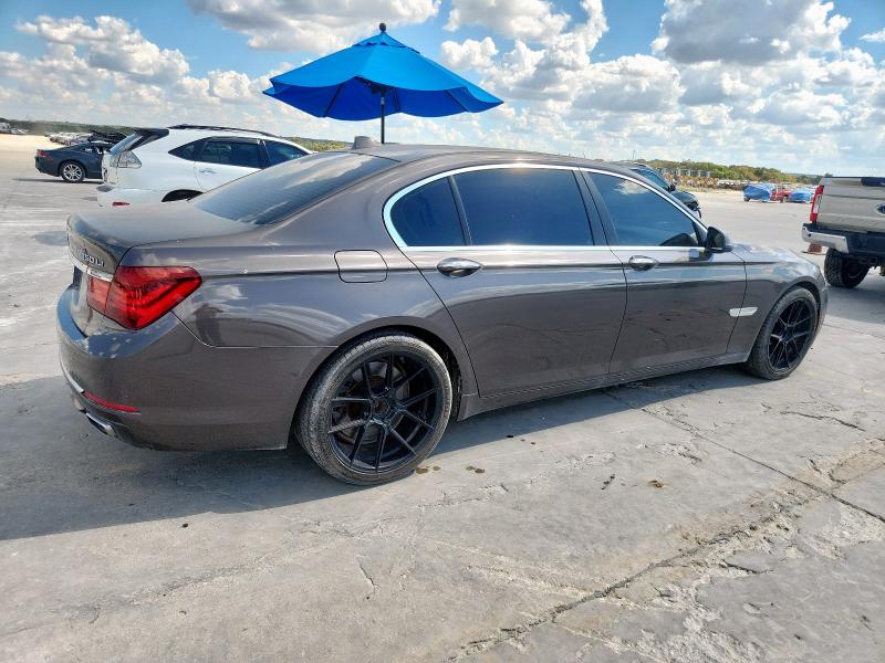 Photo 3 from auction – 2014 BMW 750 LI with VIN WBAYE8C55ED134655