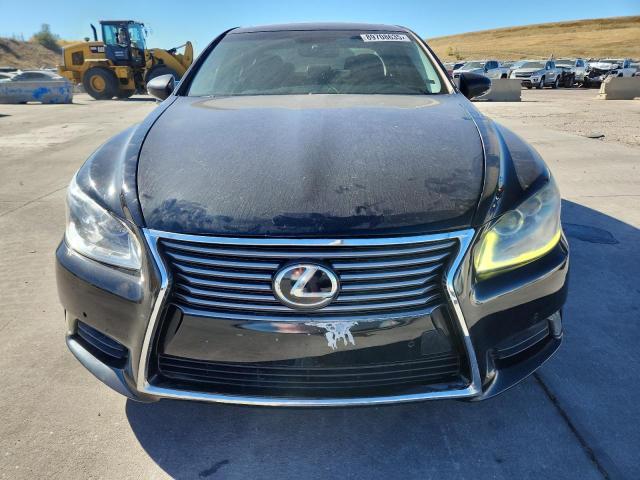 Photo 5 from auction – 2017 LEXUS LS 460 with VIN JTHCL5EFXH5028495