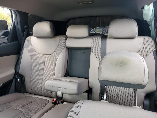 Photo 10 from auction – 2019 HYUNDAI SANTA FE S with VIN 5NMS33AD3KH057041