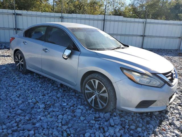 Снимка 4 от търг – 2016 NISSAN ALTIMA с VIN 1N4AL3AP4GN345673