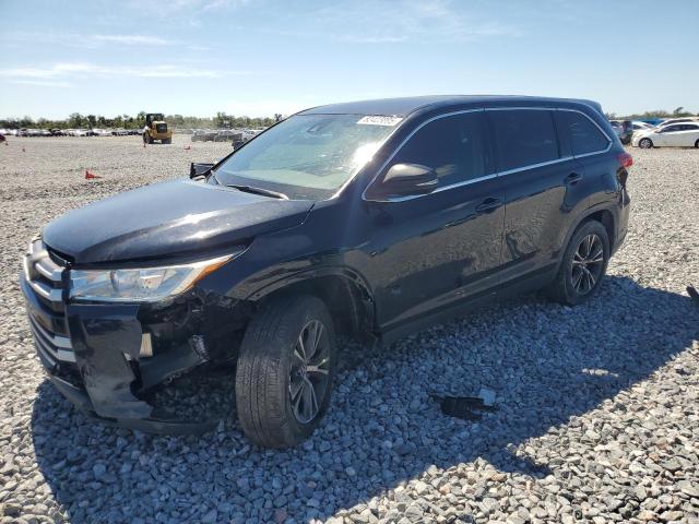 TOYOTA HIGHLANDER LE 2019 with VIN 5TDZZRFH7KS363569 - Photo from auction