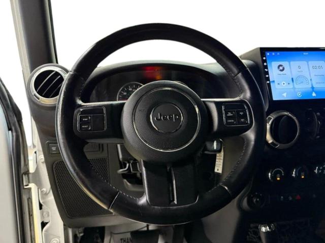 Photo 8 from auction – 2015 JEEP WRANGLER U with VIN 1C4BJWFGXFL526091