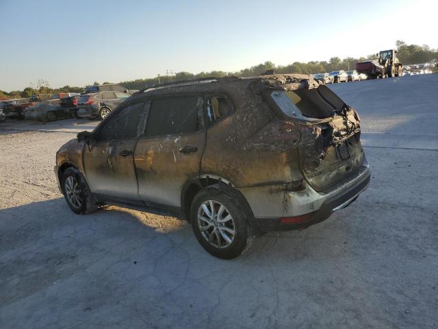 Photo 2 from auction – 2019 NISSAN ROGUE S with VIN 5N1AT2MT2KC725236