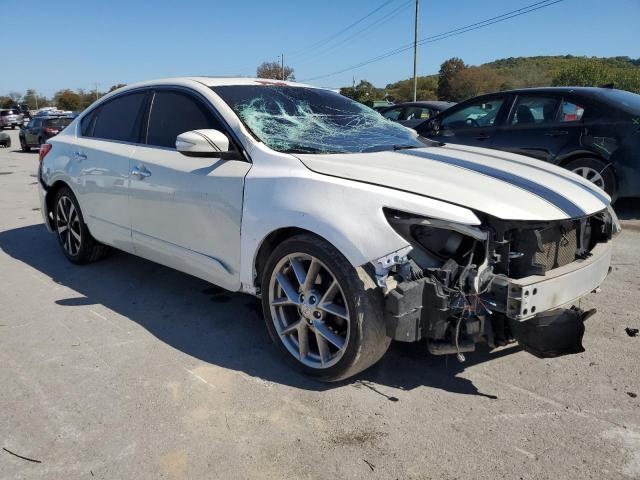 Photo 4 from auction – 2017 NISSAN ALTIMA 2.5 with VIN 1N4AL3AP3HC150550