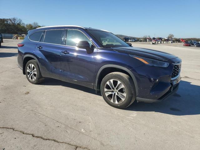 Photo 4 from auction – 2022 TOYOTA HIGHLANDER with VIN 5TDGZRBH0NS571651