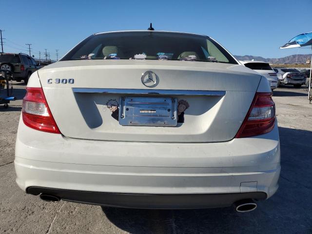 Photo 6 from auction – 2011 MERCEDES-BENZ C 300 with VIN WDDGF5EB5BA416441