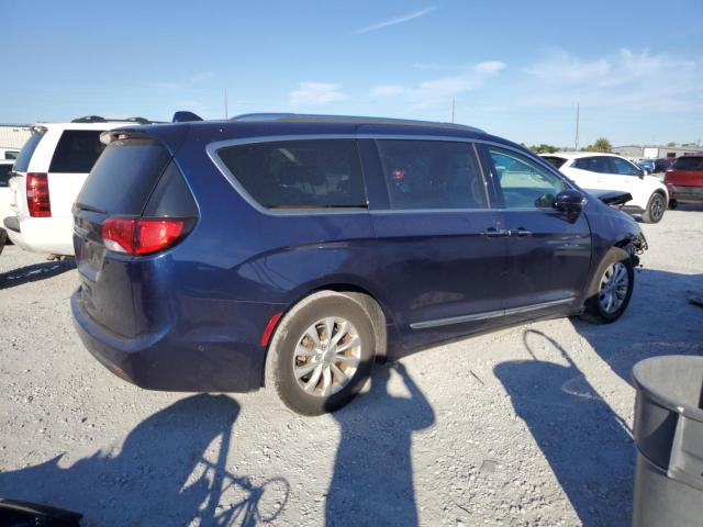 Photo 3 from auction – 2018 CHRYSLER PACIFICA T with VIN 2C4RC1EG6JR111122