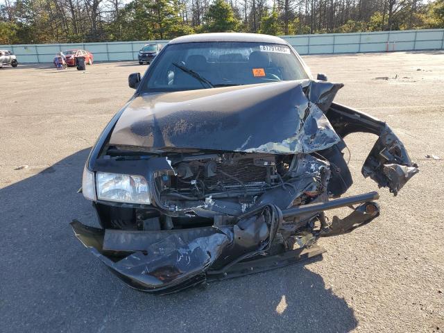 Photo 5 from auction – 2009 FORD CROWN VICT with VIN 2FAHP71V49X145466