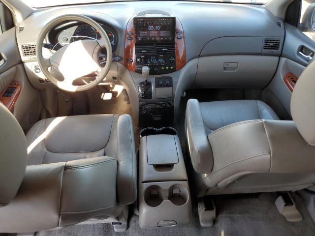 Photo 8 from auction – 2010 TOYOTA SIENNA XLE with VIN 5TDYK4CC1AS312935