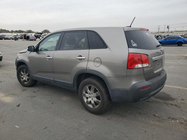 Photo 2 from auction – 2013 KIA SORENTO with VIN 5XYKT3A12DG409853