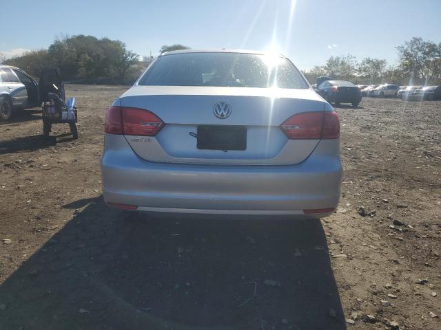 Photo 6 from auction – 2014 VOLKSWAGEN JETTA BASE with VIN 3VW2K7AJ7EM252591