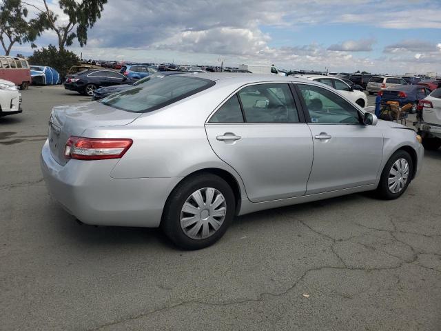 Photo 3 from auction – 2010 TOYOTA CAMRY BASE with VIN 4T1BF3EK2AU021666
