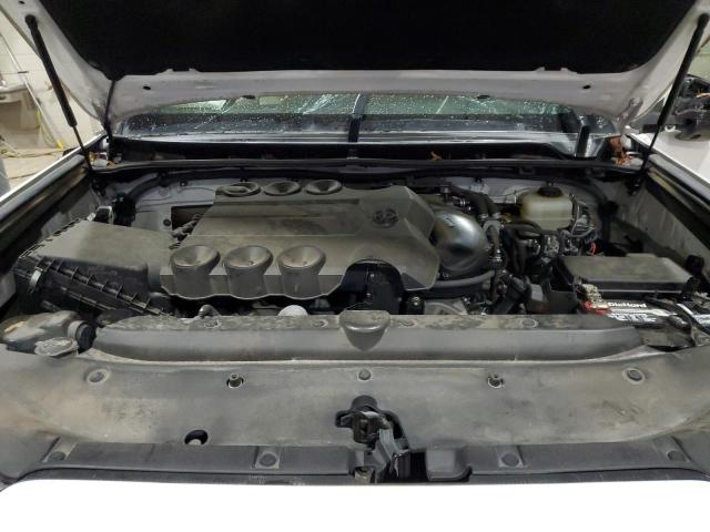 Photo 12 from auction – 2016 TOYOTA 4RUNNER SR with VIN JTEBU5JR2G5349080