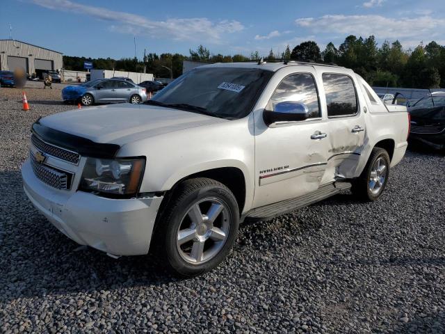 Photo 1 from auction – 2013 CHEVROLET AVALANCHE LTZ with VIN 3GNMCGE03DG232711
