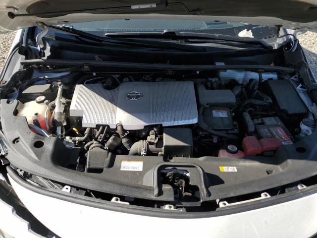 Photo 11 from auction – 2018 TOYOTA PRIUS PRIM with VIN JTDKARFPXJ3099618