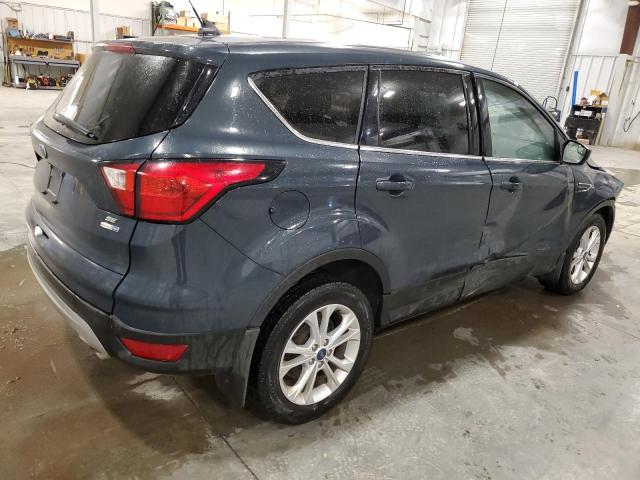 Photo 3 from auction – 2019 FORD ESCAPE SE with VIN 1FMCU9GD3KUC54419