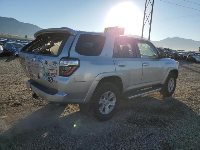 Photo 3 from auction – 2016 TOYOTA 4RUNNER SR with VIN JTEBU5JR7G5389087