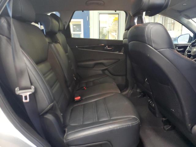 Photo 11 from auction – 2016 KIA SORENTO EX with VIN 5XYPHDA53GG159642