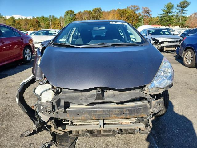 Photo 5 from auction – 2014 TOYOTA PRIUS C with VIN JTDKDTB33E1567312