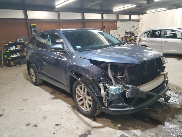 Photo 4 from auction – 2016 TOYOTA HIGHLANDER with VIN 5TDBKRFH9GS282697