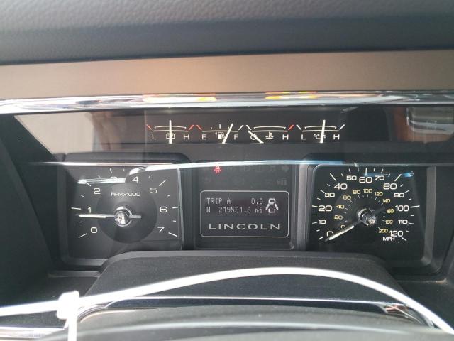 Photo 9 from auction – 2011 LINCOLN NAVIGATOR with VIN 5LMJJ2J53BEJ03841