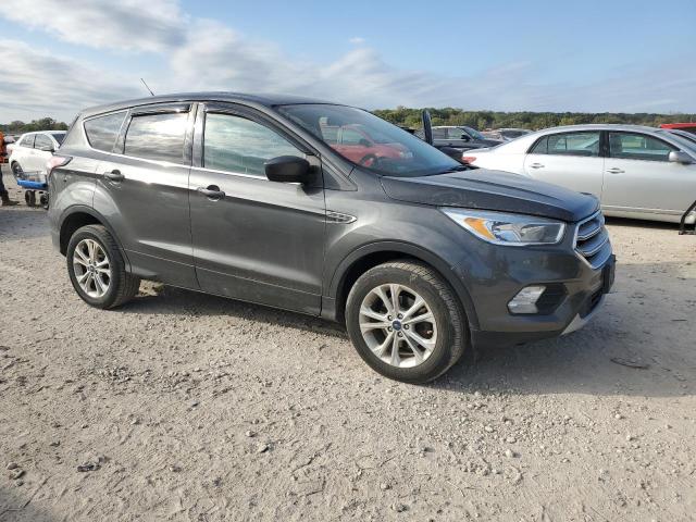 Photo 4 from auction – 2017 FORD ESCAPE SE with VIN 1FMCU0GD6HUE23563